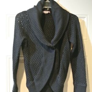 WOMENS SMALL JJ ORIGINAL BLACK CROP SWEATER